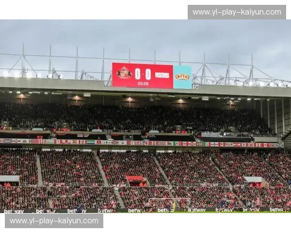 伦敦德比的激情碰撞:水晶宫与桑德兰的绿茵对决,谁能笑到最后? 伦敦德比的激情碰撞:水晶宫与桑德兰的绿茵对决,谁能笑到最后?